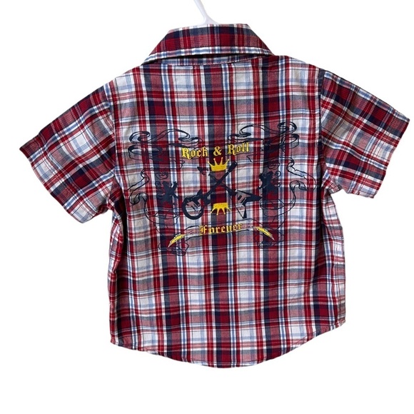 3/$15 Wrangler 12 month button up short sleeve shirt - Picture 3 of 5